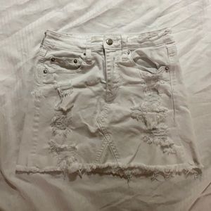 American Eagle White Denim Skirt